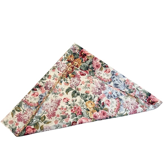 Vintage Ralph Lauren Allison Oblong Table Cloth Victorian Floral, 60” x 120” - Picture 3 of 12